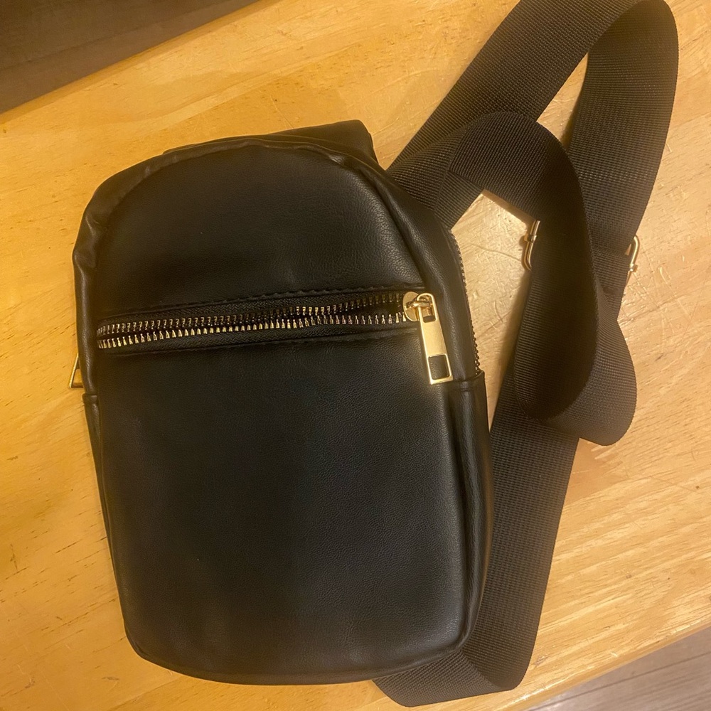 Black Nylon cross body travel bag